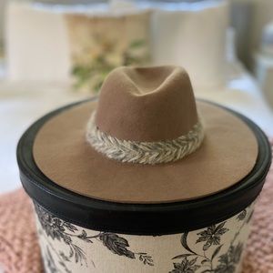 Zara floppy wool hat with woven detail